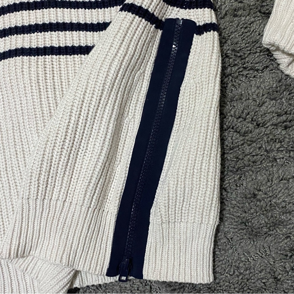 Kate spade Black and White Crew Neck Sweater - Picture 3 of 3